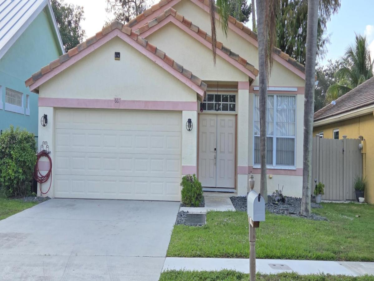 MLS #R11147851 image #0