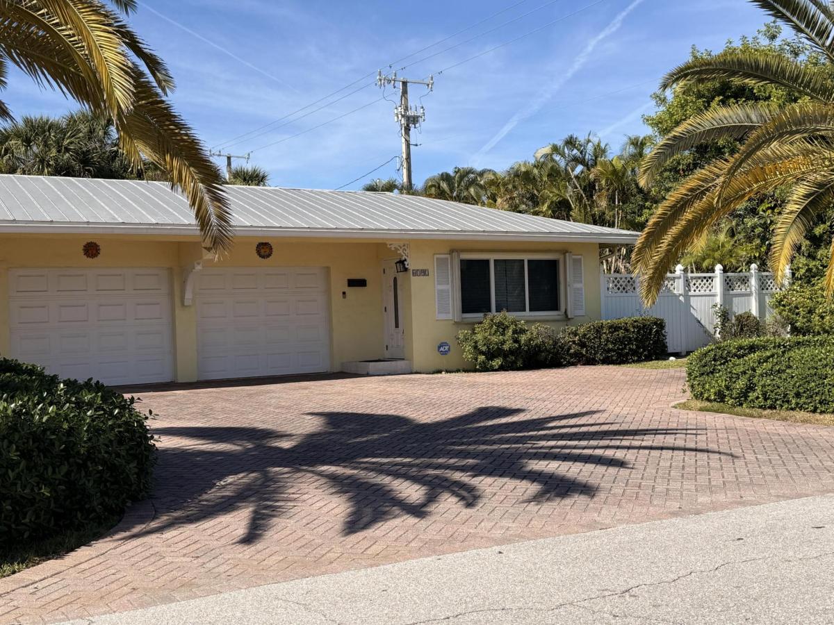 MLS #R11147972 image #0