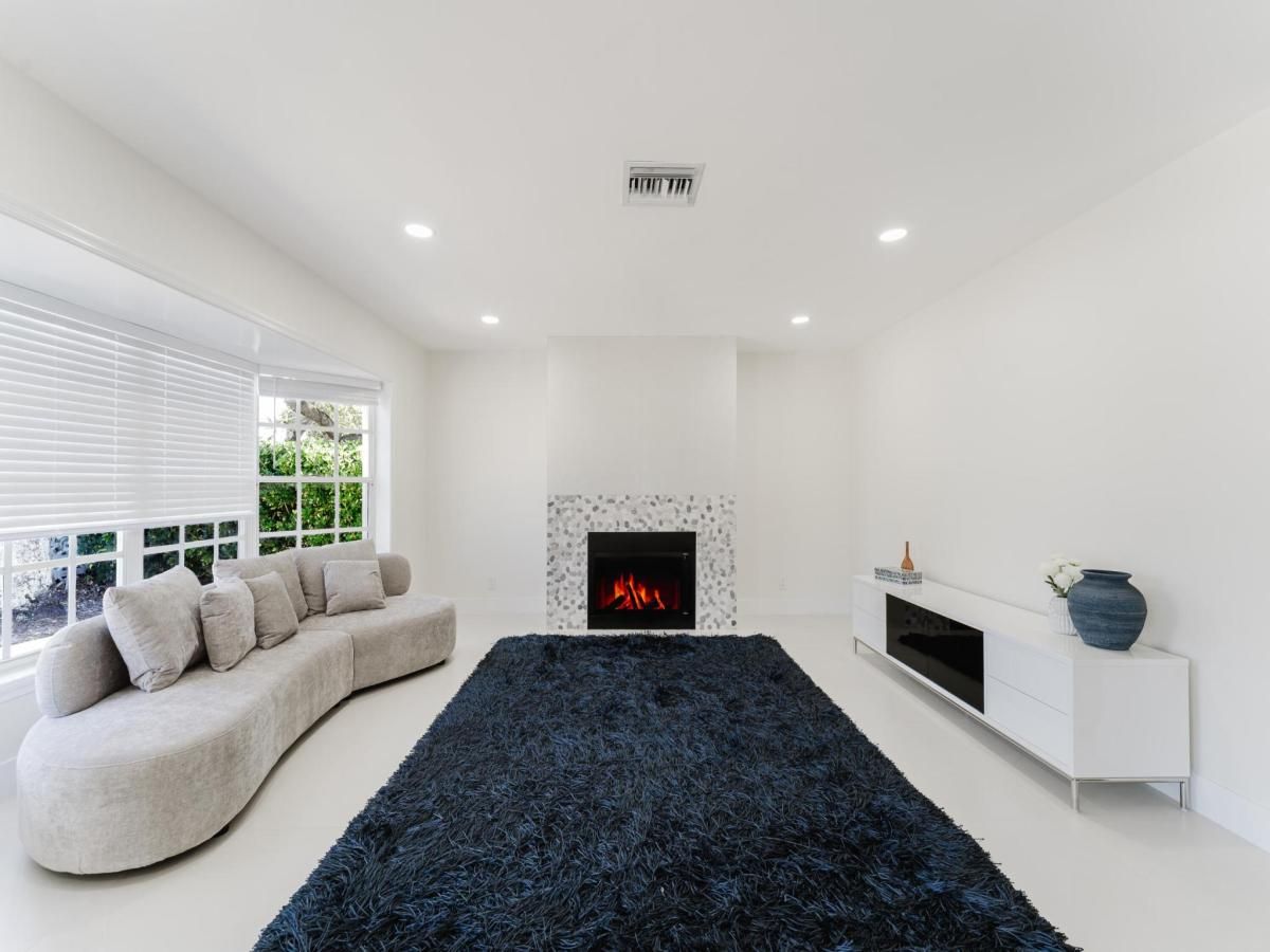 MLS #R11148172 image #0