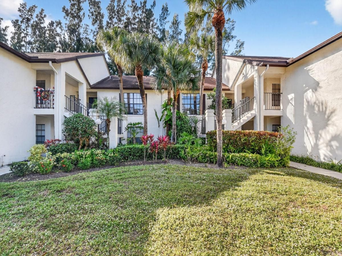 MLS #R11148498 image #0