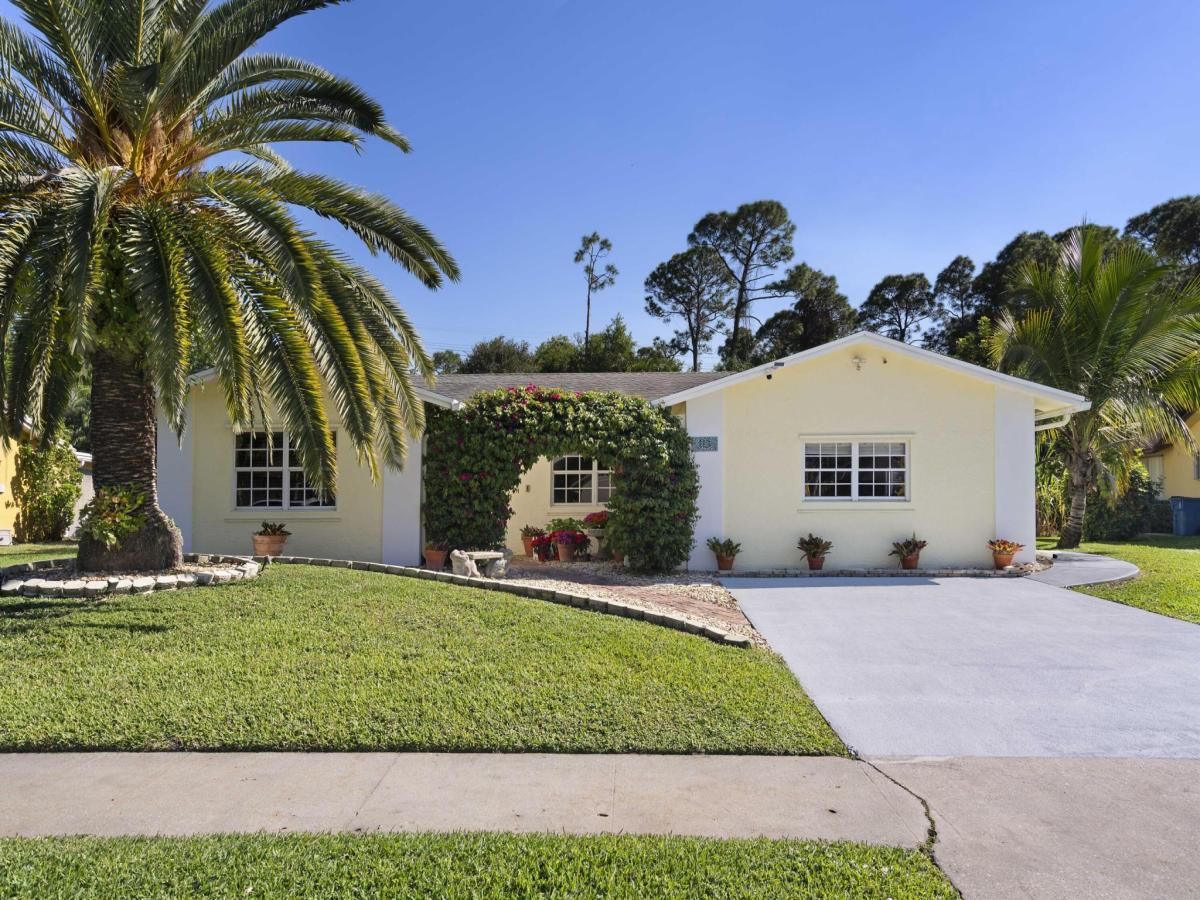 MLS #R11148599 image #0