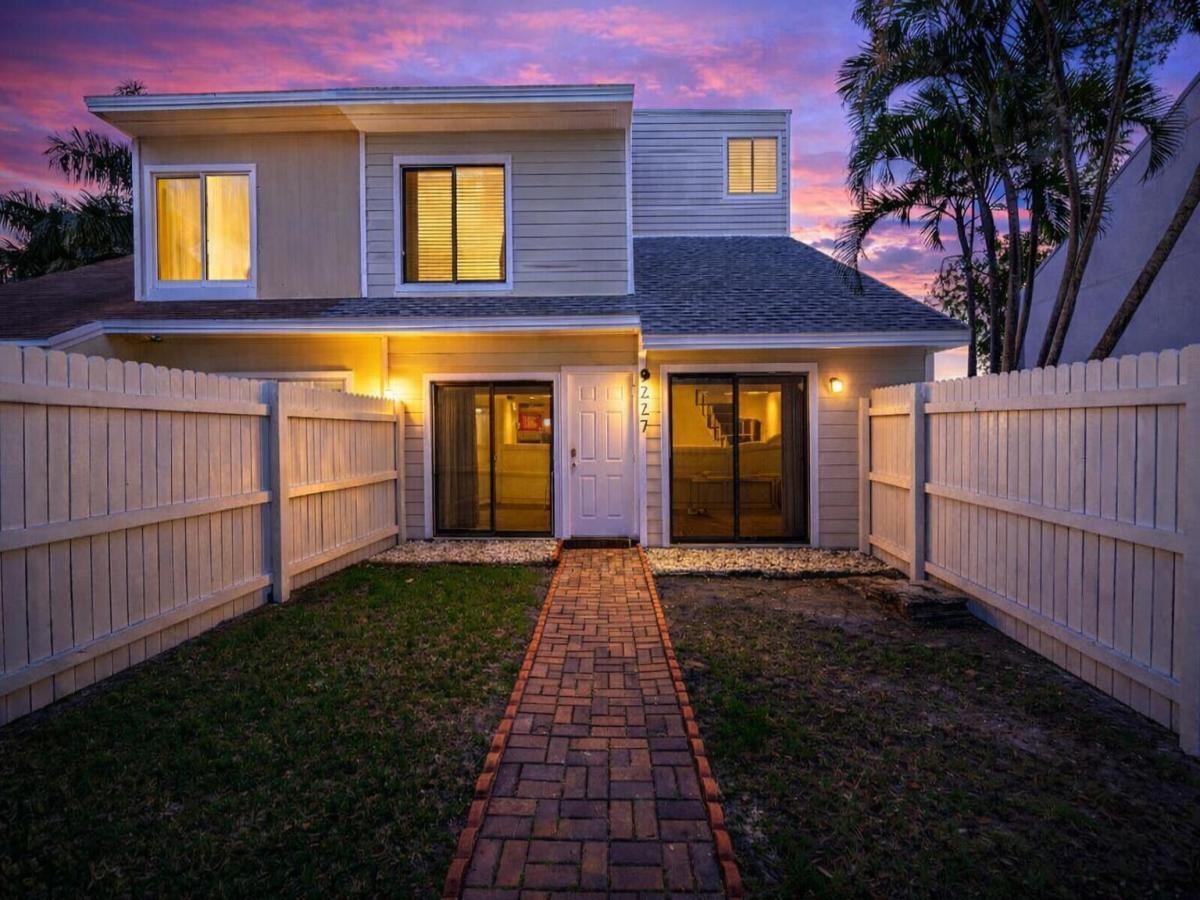 MLS #R11149371 image #0