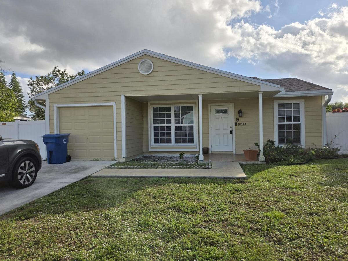 MLS #R11149632 image #0