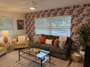 MLS #R11149738 image #0