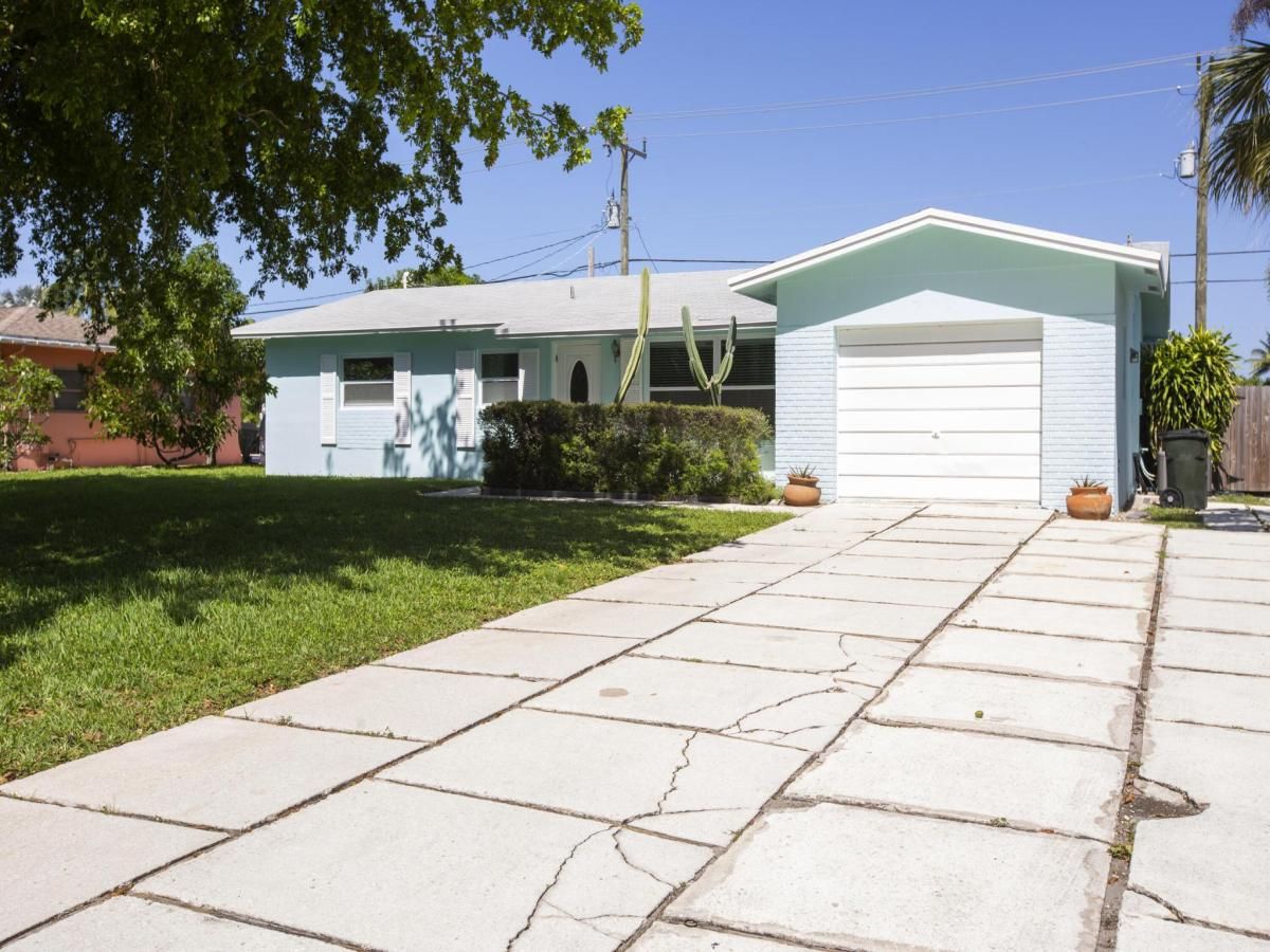 MLS #R11150111 image #0