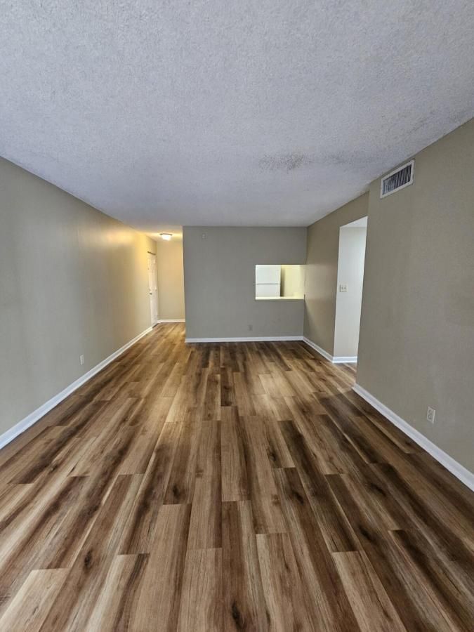 MLS #R11150632 image #0