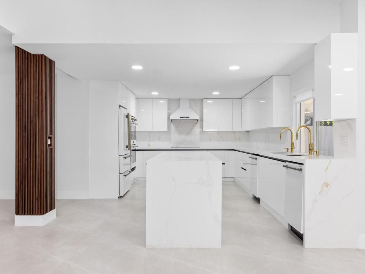 MLS #R11150752 image #0