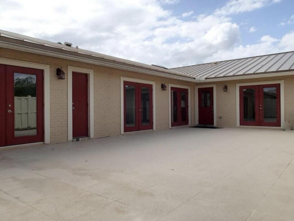 MLS #R11150758 image #0