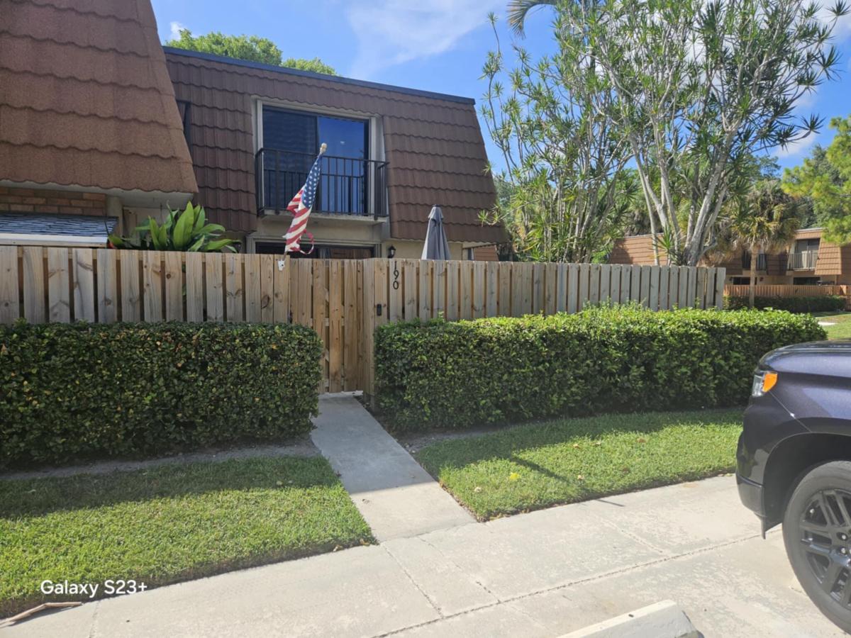 MLS #R11150856 image #0