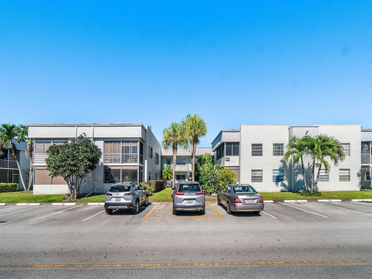 MLS #R11150952 image #0