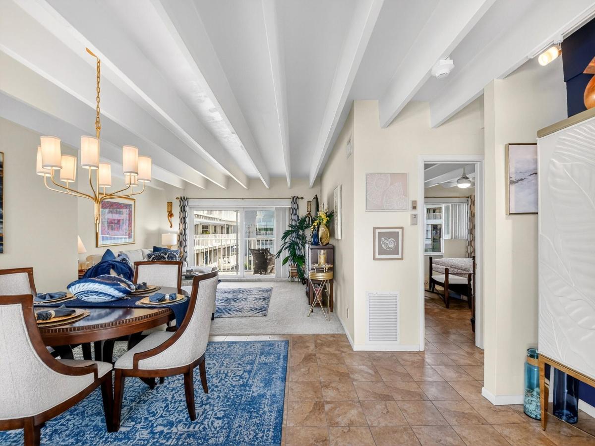 MLS #R11152061 image #0