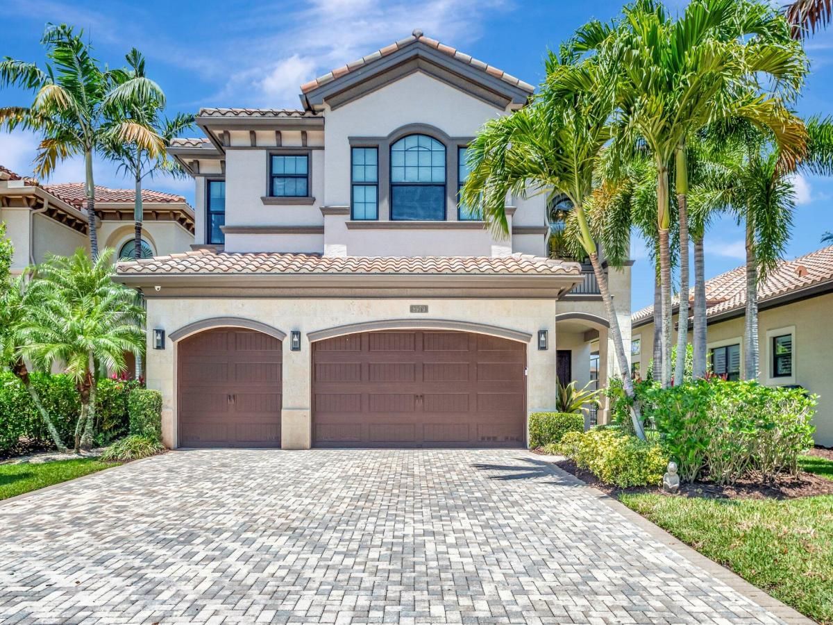 MLS #R11152082 image #0