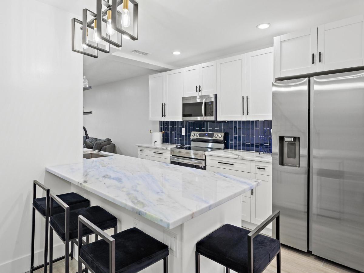 MLS #R11152134 image #0