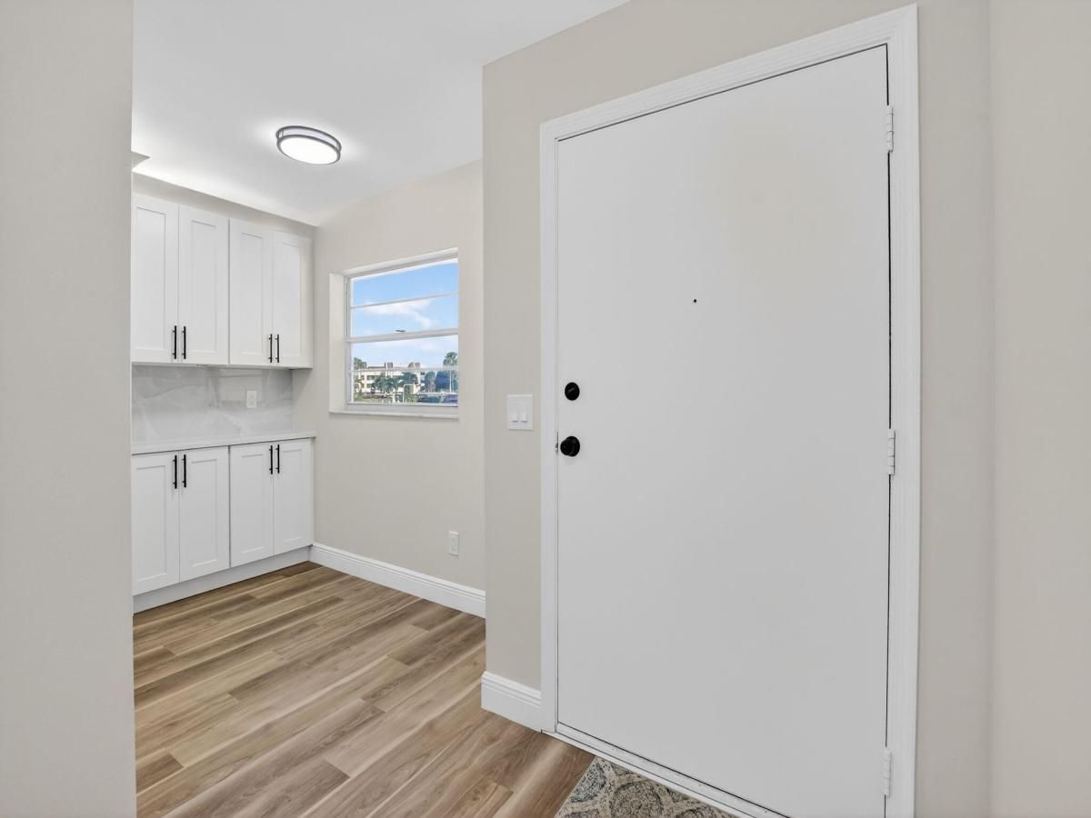 MLS #R11152483 image #0