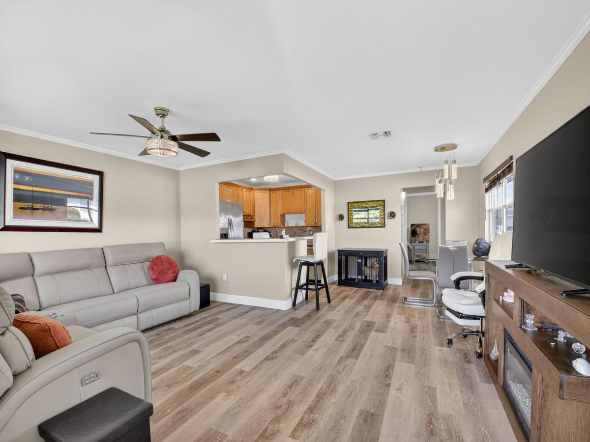 MLS #R11152777 image #0