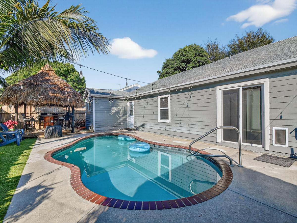 MLS #R11152988 image #0