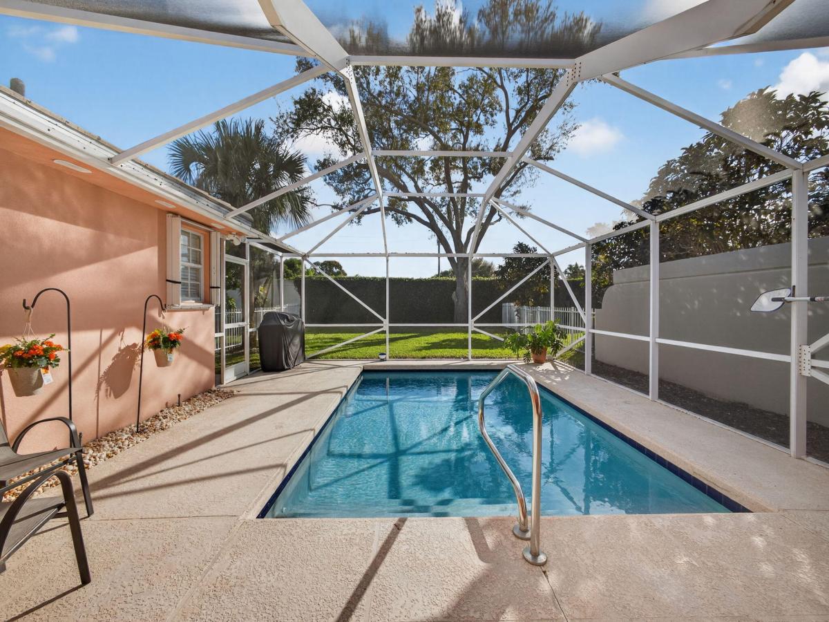 MLS #R11153065 image #0