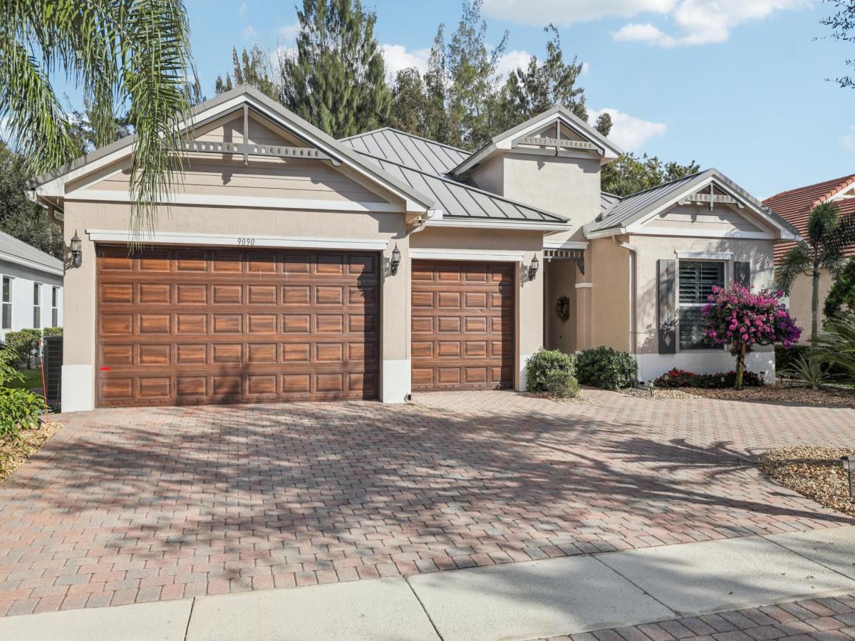 MLS #R11153150 image #0