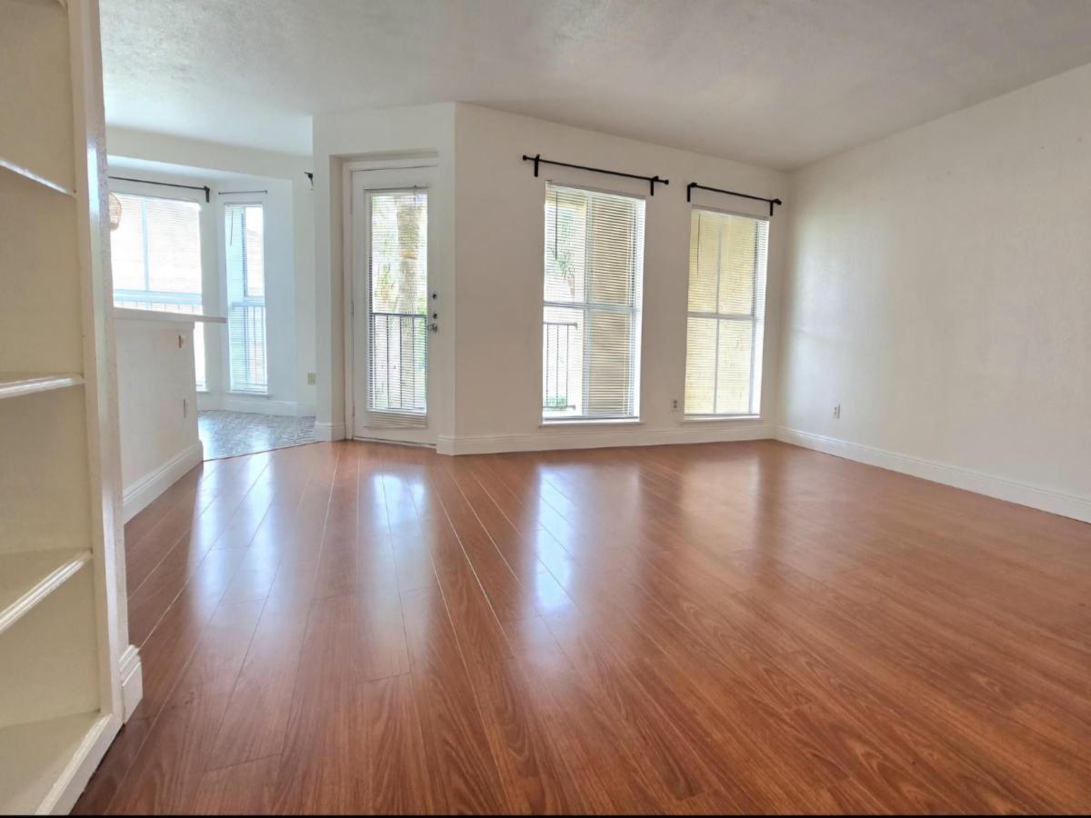 MLS #R11153309 image #0