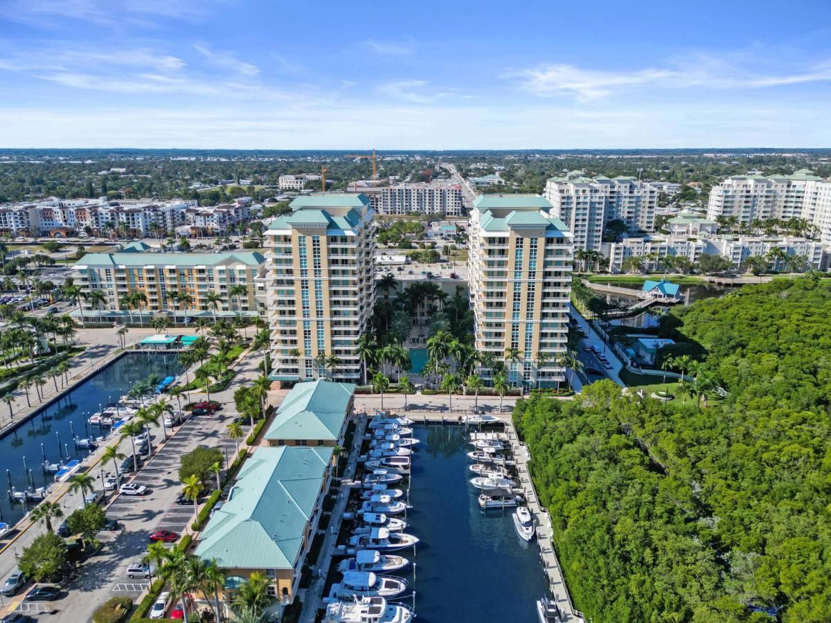 MLS #R11153329 image #0