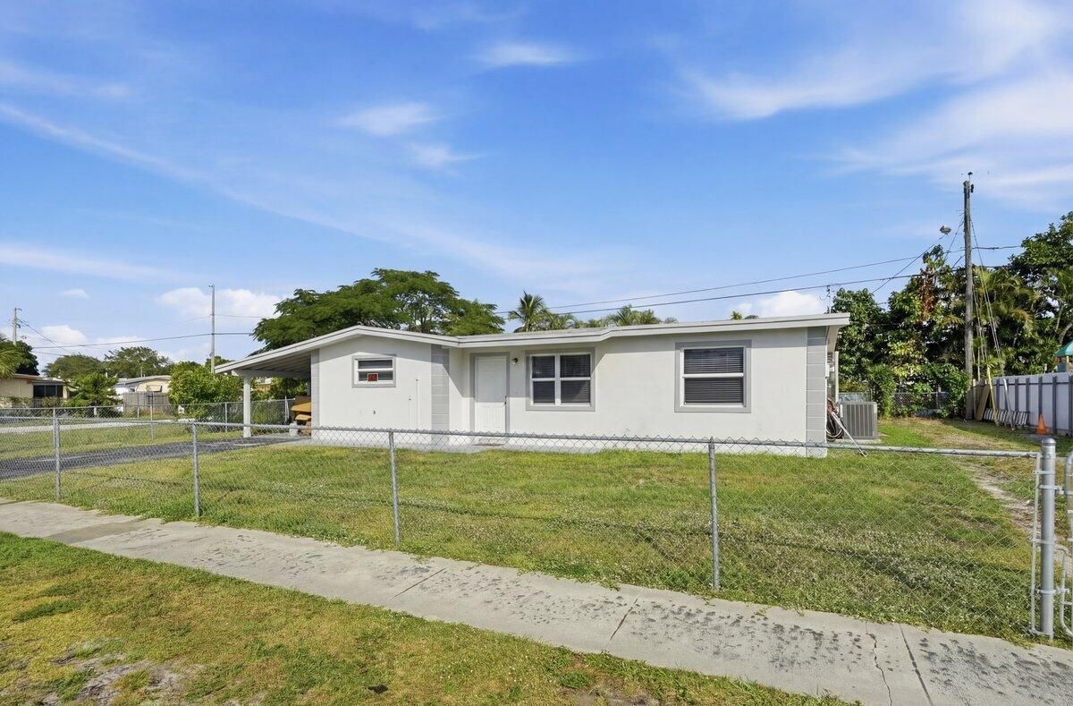 MLS #R11153336 image #0