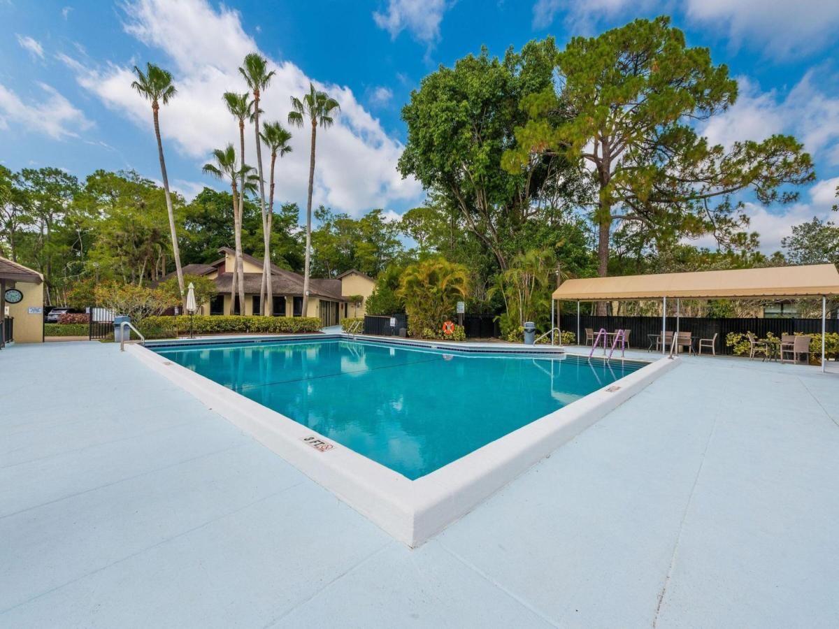 MLS #R11153466 image #0