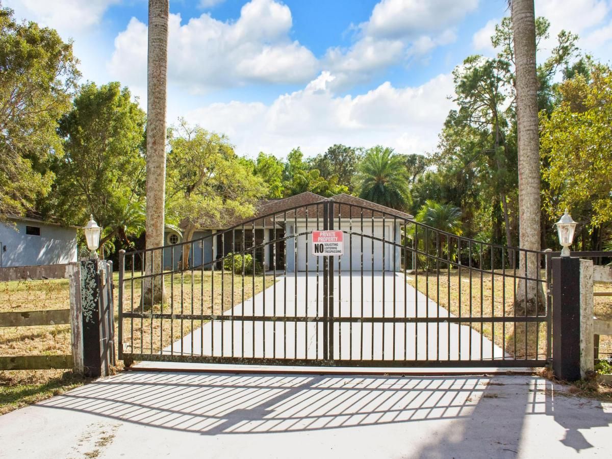 MLS #R11153548 image #0