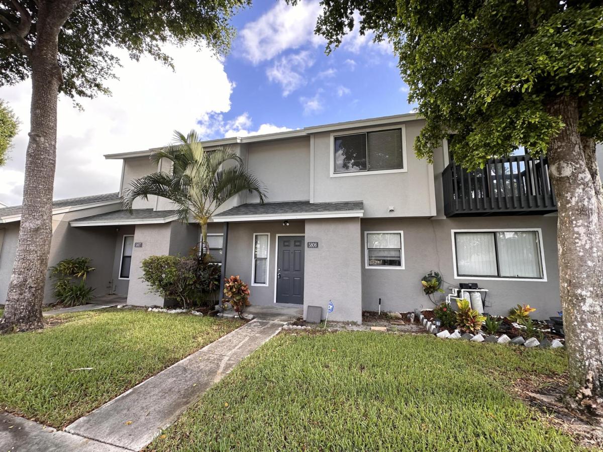 MLS #R11153641 image #0