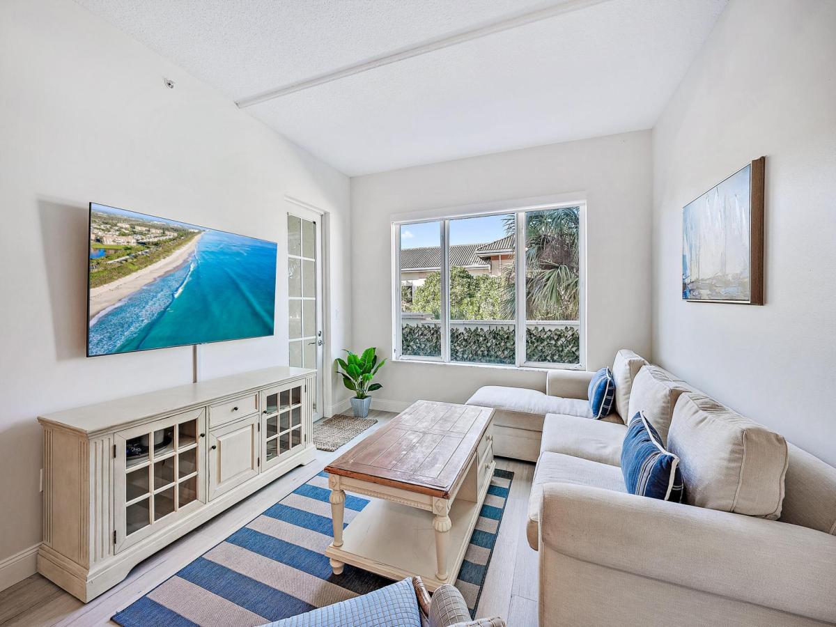 MLS #R11153804 image #0