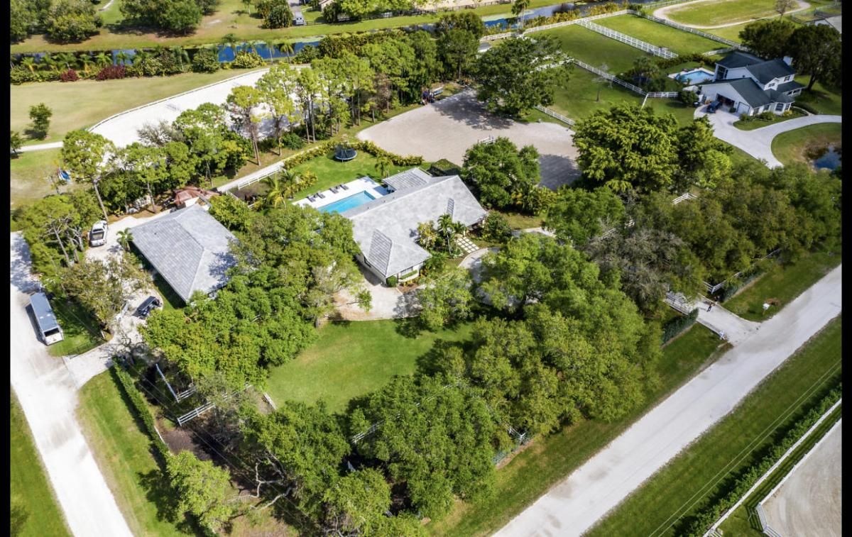 MLS #R11153904 image #0