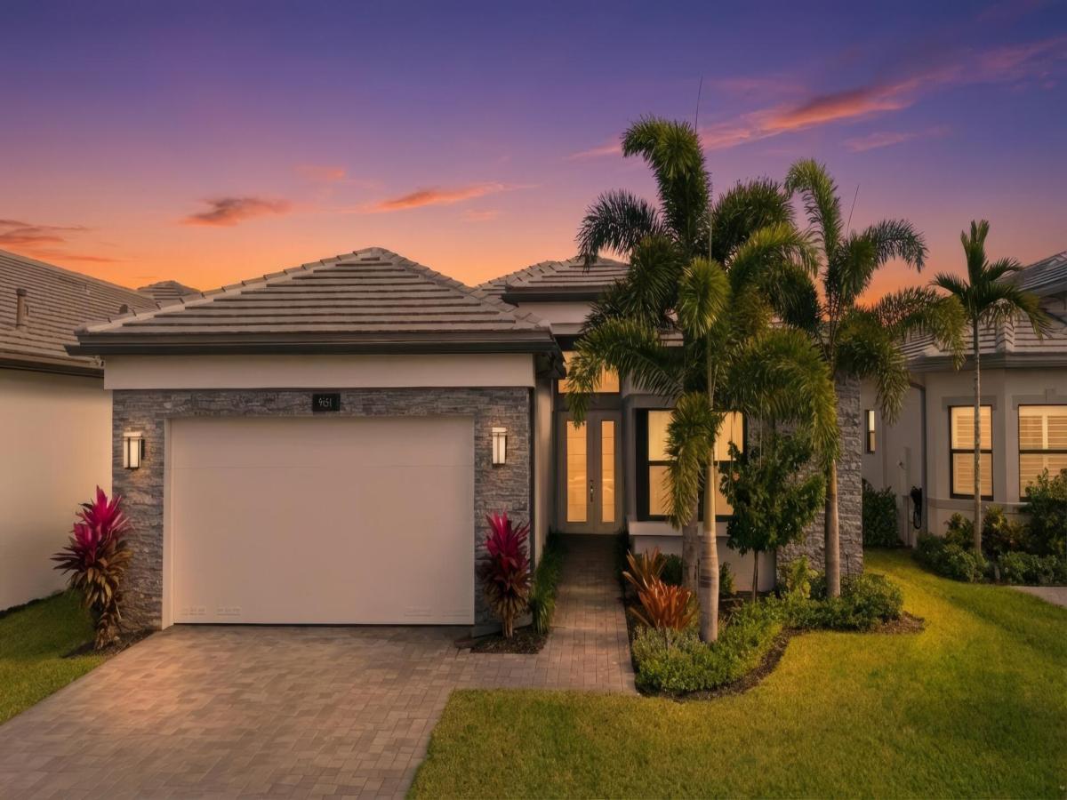 MLS #R11154072 image #0