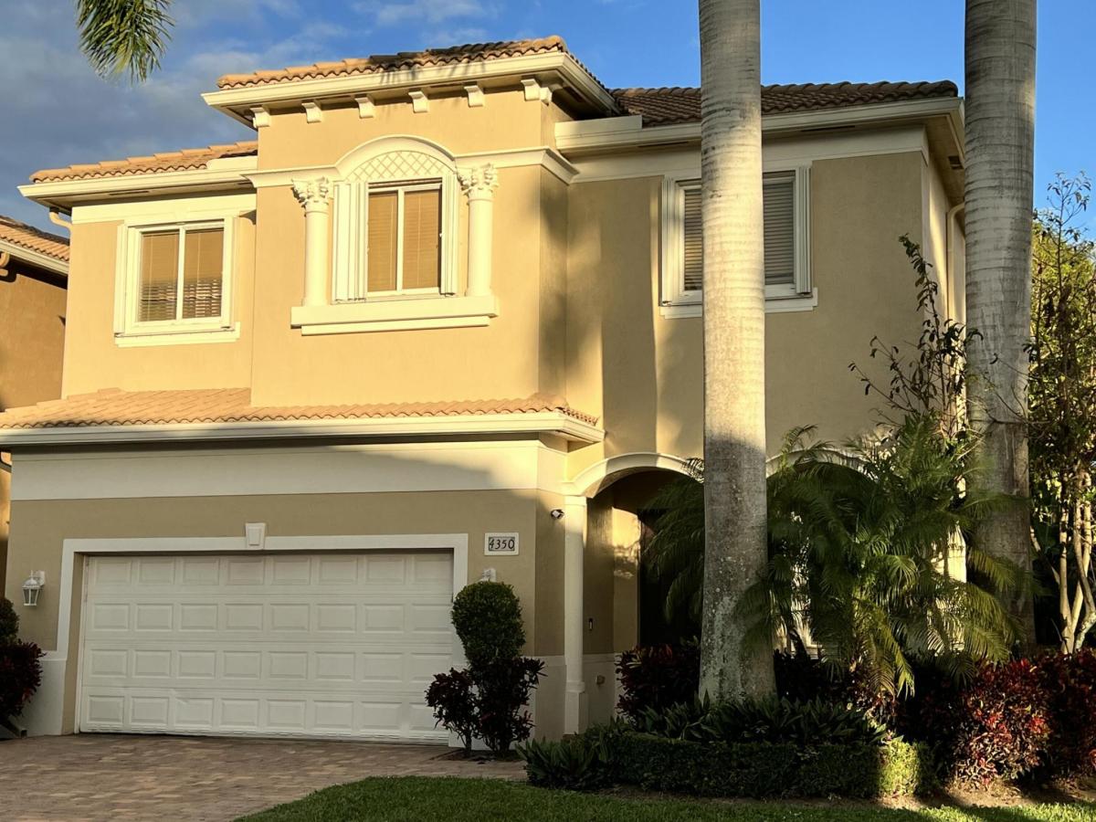 MLS #R11154428 image #0