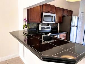 MLS #R11154473 image #0