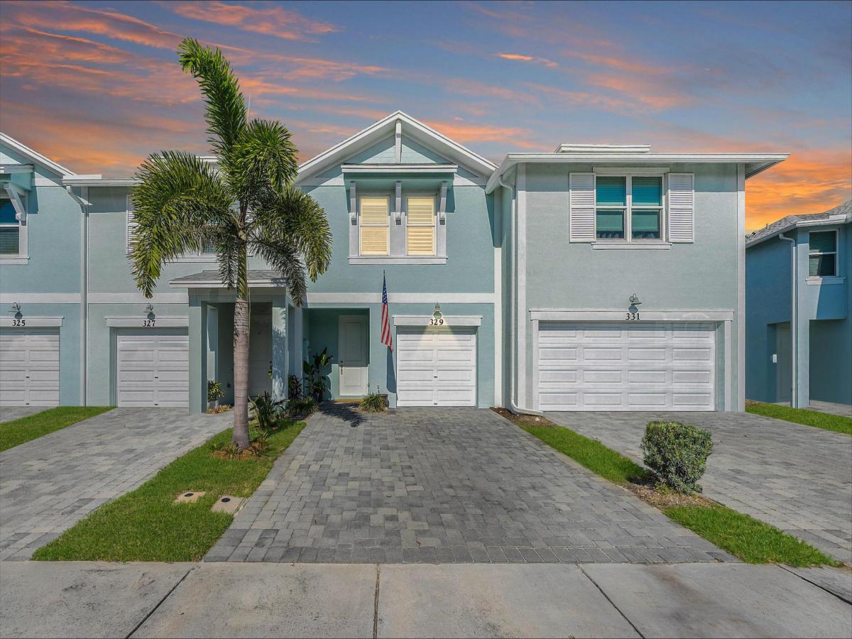 MLS #R11154717 image #0