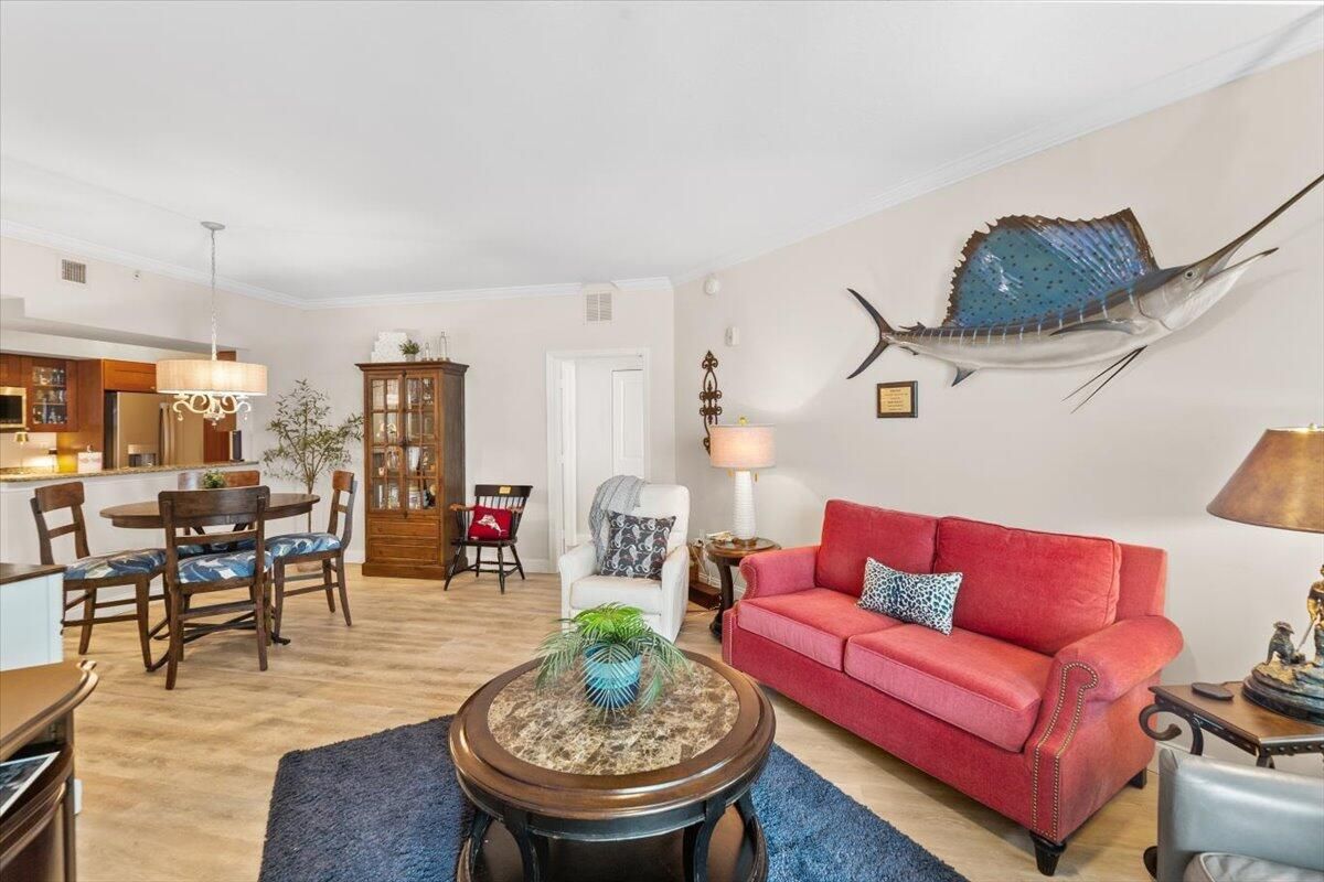 MLS #R11154890 image #0