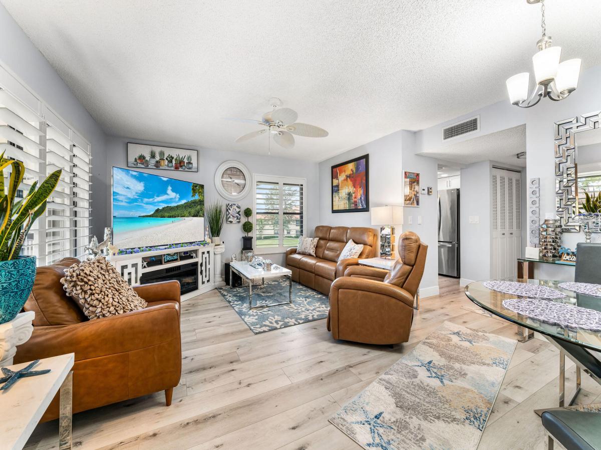 MLS #R11154891 image #0