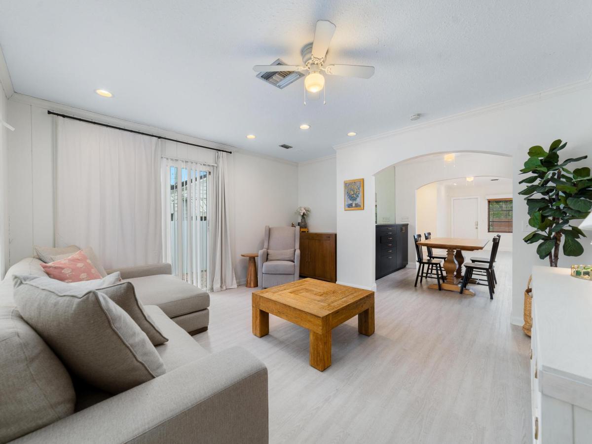 MLS #R11154906 image #0