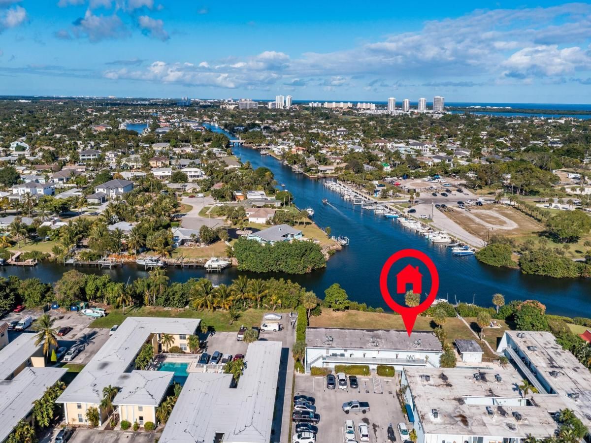 MLS #R11155003 image #0