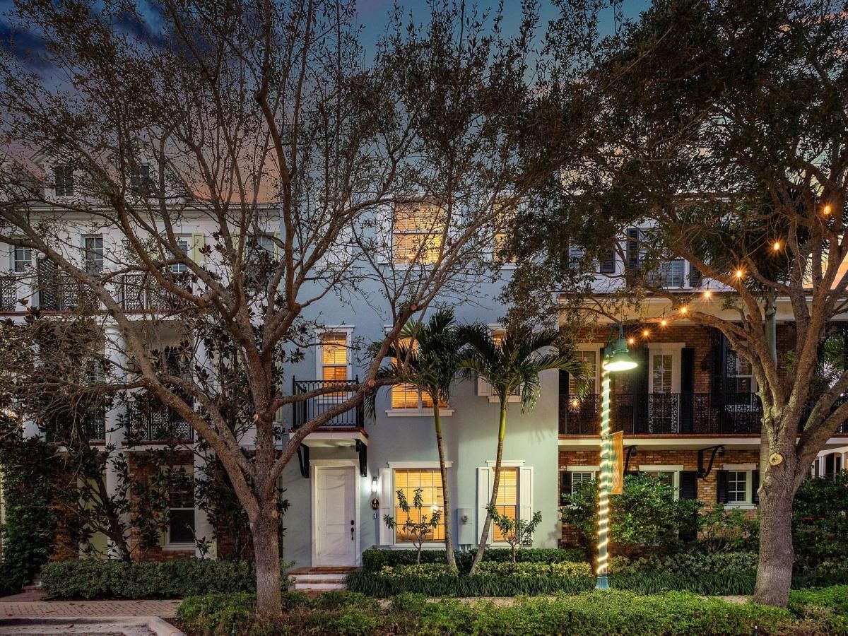 MLS #R11155128 image #0