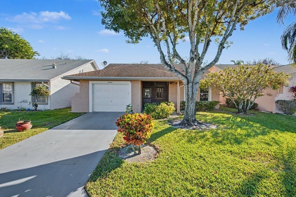 MLS #R11155445 image #0