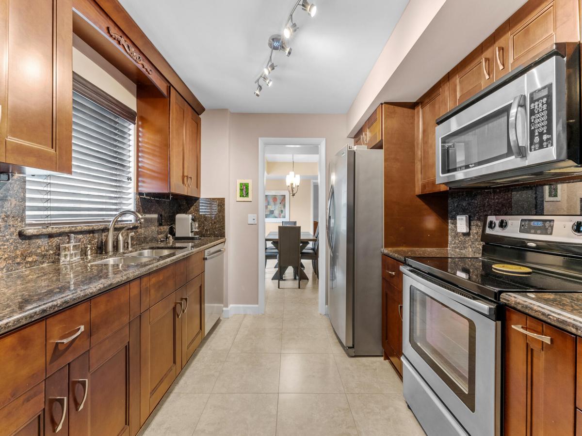 MLS #R11150081 image #0