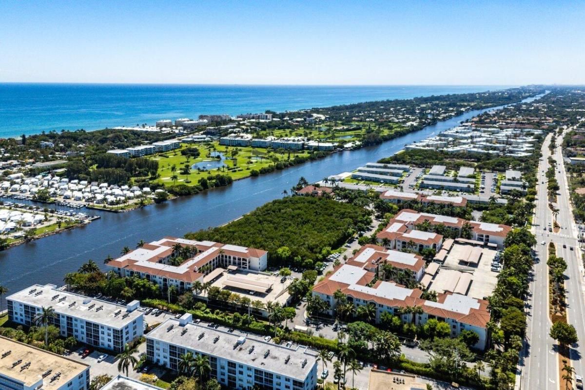 MLS #R11155572 image #0