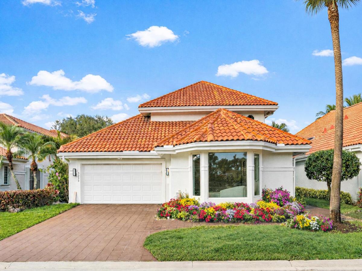 MLS #R11155576 image #0