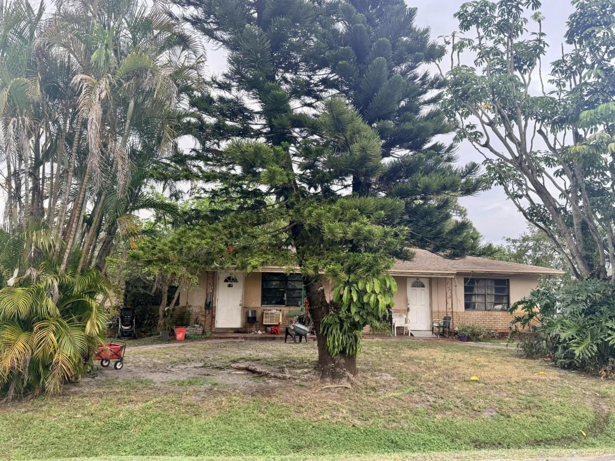 MLS #R11155603 image #0