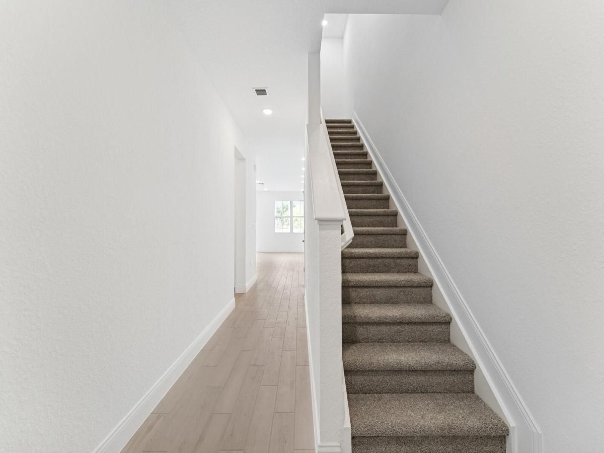 MLS #R11155747 image #0