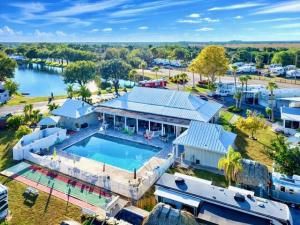 MLS #R11155748 image #0