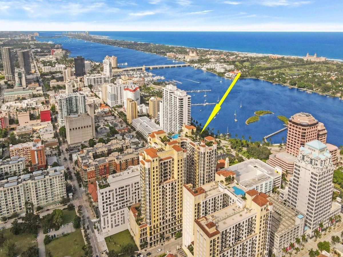 MLS #R11155820 image #0