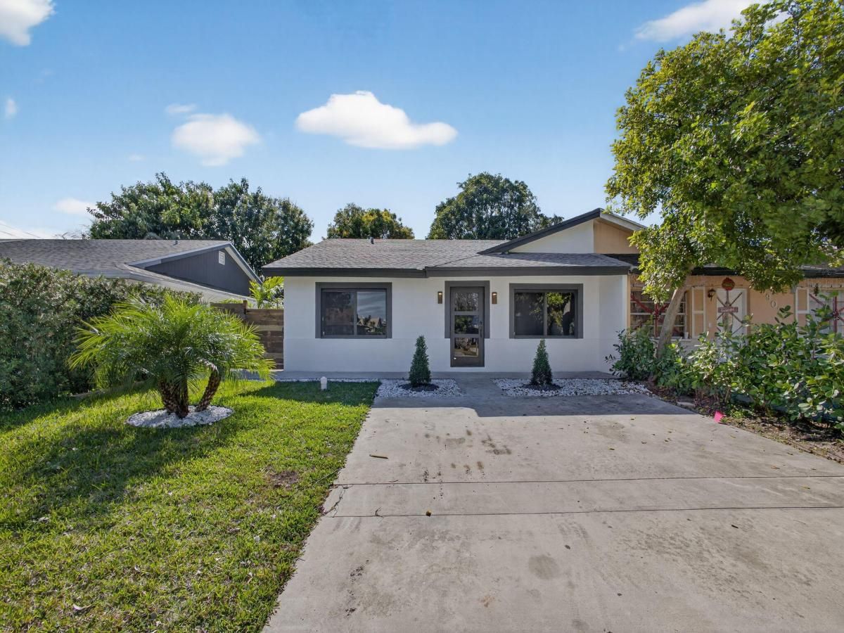 MLS #R11156058 image #0