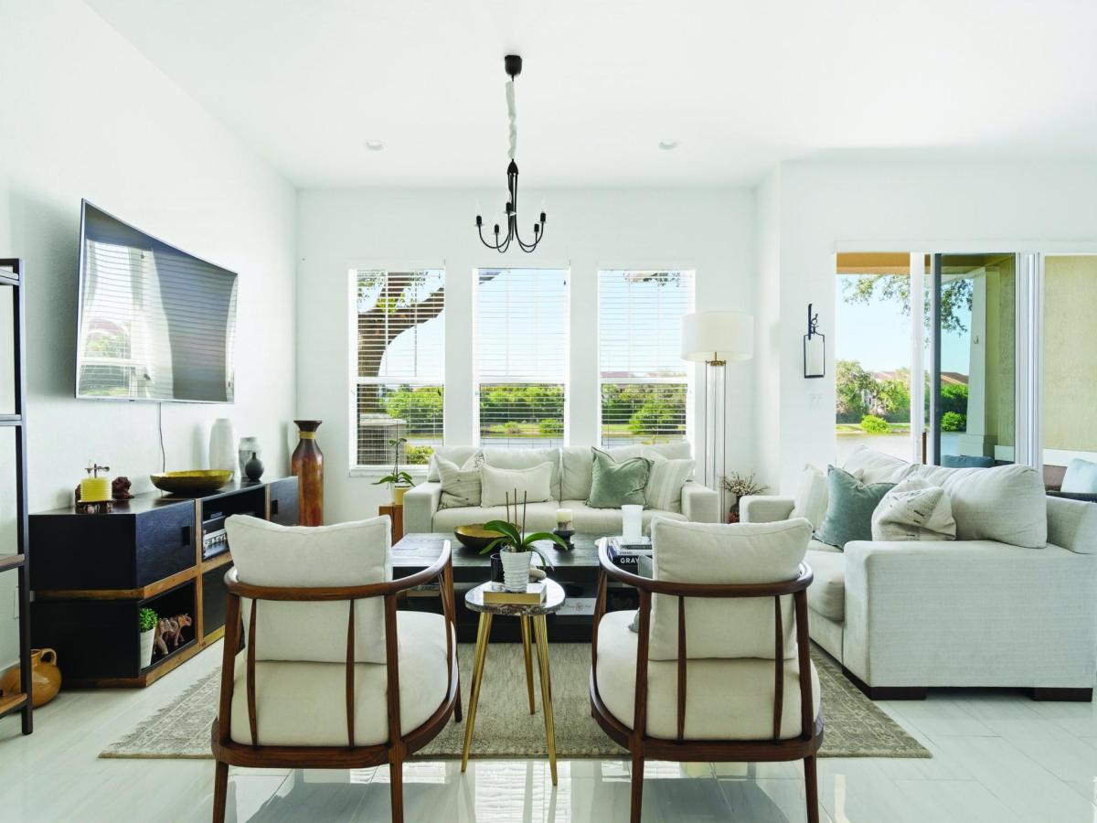 MLS #R11156196 image #0