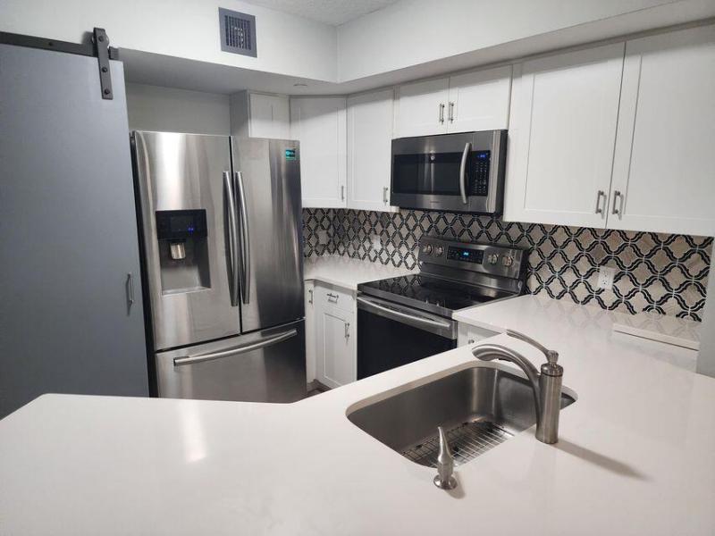 MLS #R11156218 image #0